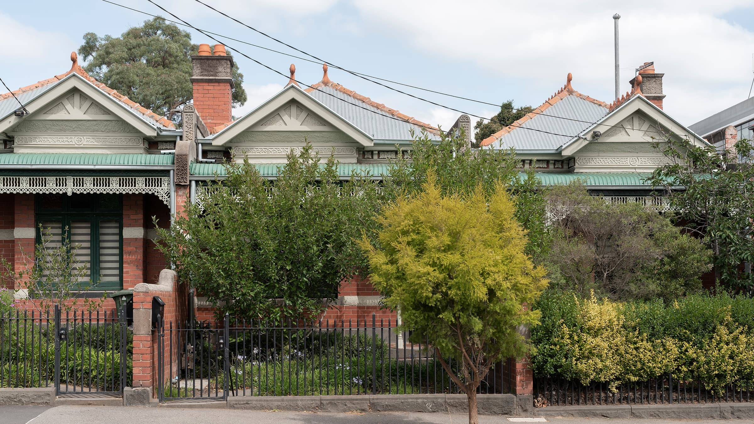 HARRY & VIV’S HOUSE